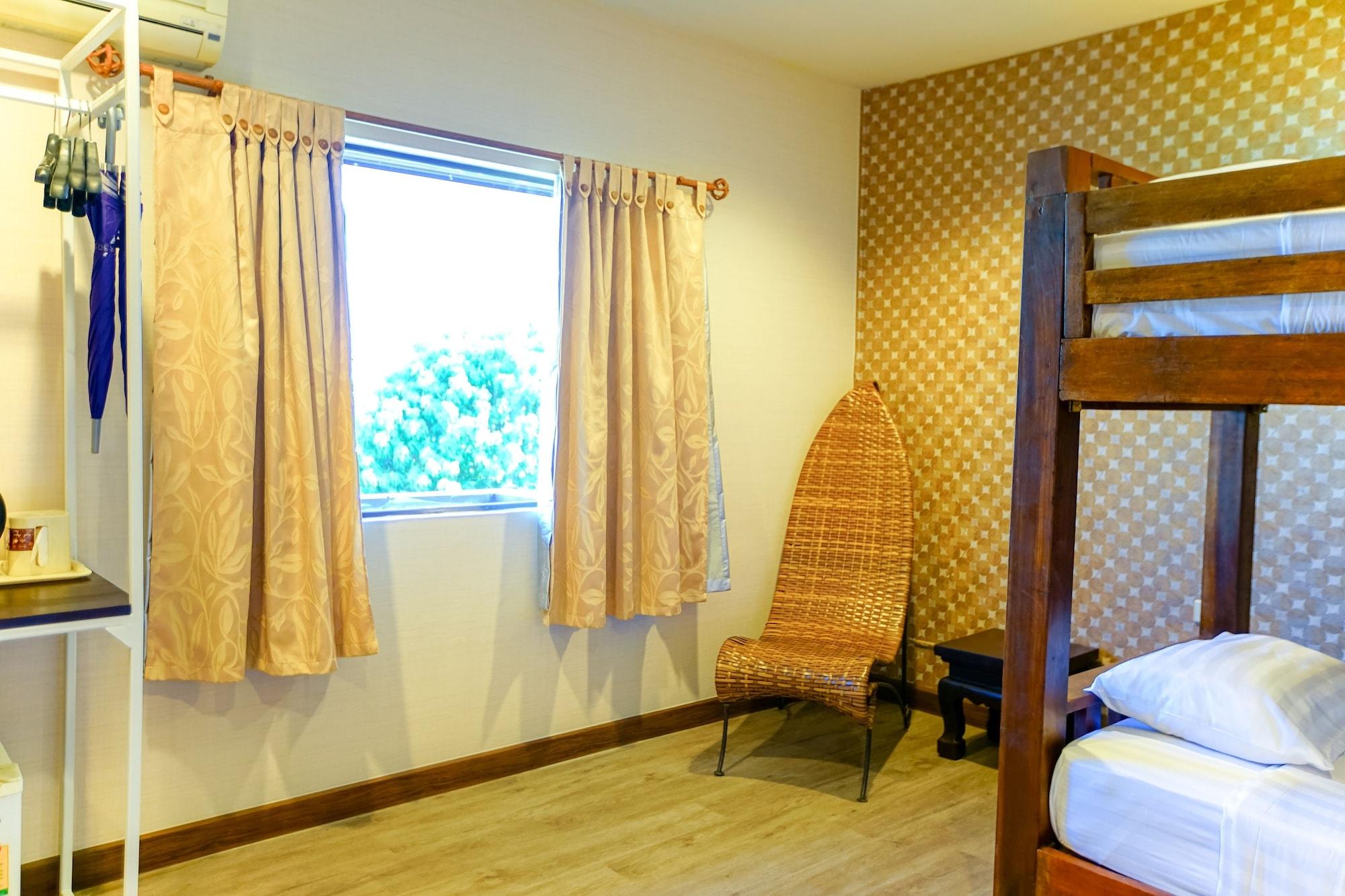Parasol Inn Chiang Mai Old City Hotel エクステリア 写真