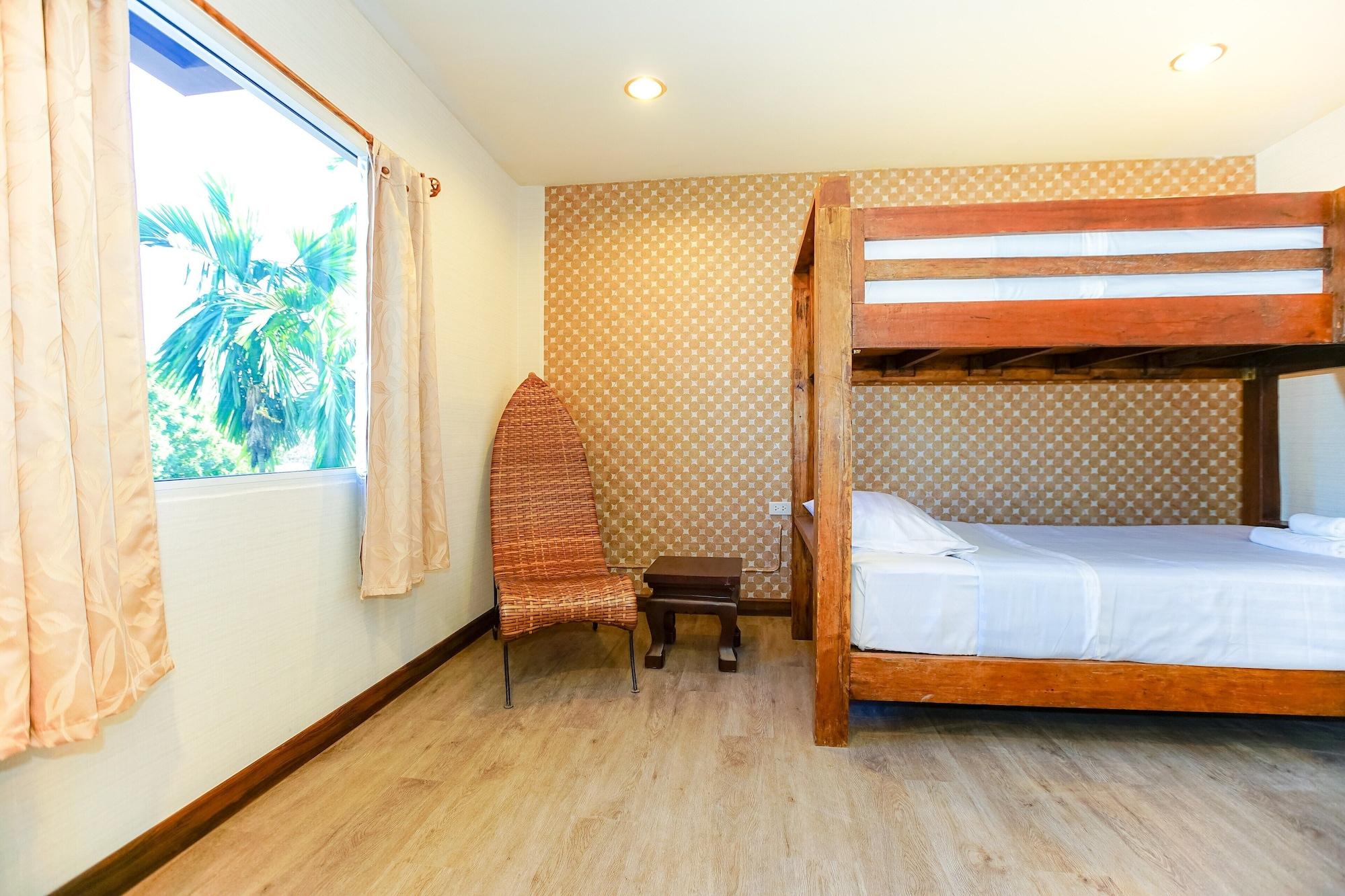 Parasol Inn Chiang Mai Old City Hotel エクステリア 写真