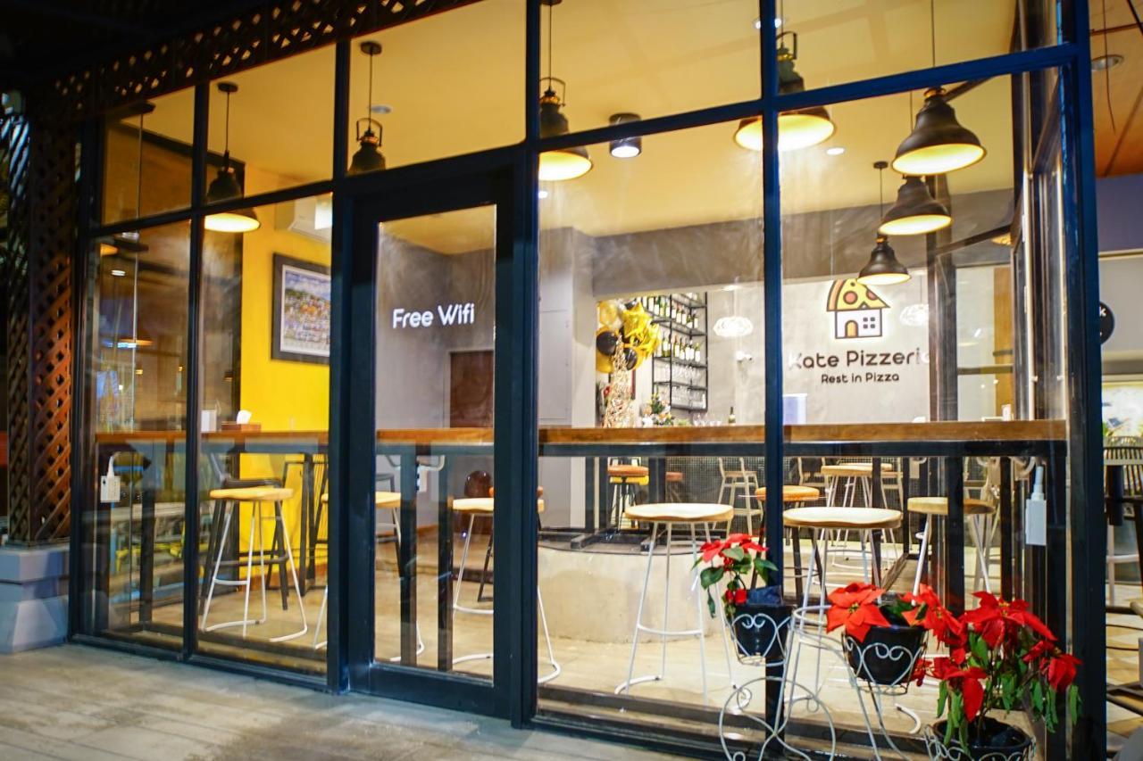 Parasol Inn Chiang Mai Old City Hotel エクステリア 写真