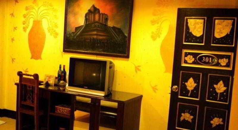 Parasol Inn Chiang Mai Old City Hotel エクステリア 写真